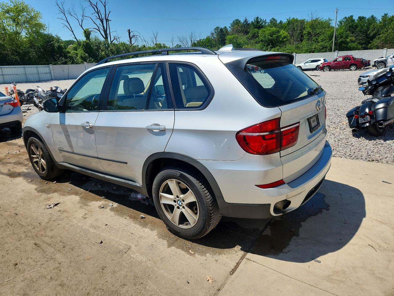 2013 BMW X5 XDRIVE35I — снимка 2