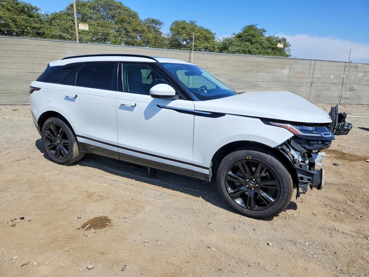 2020 LAND ROVER RANGE ROVER VELAR S — снимка 4