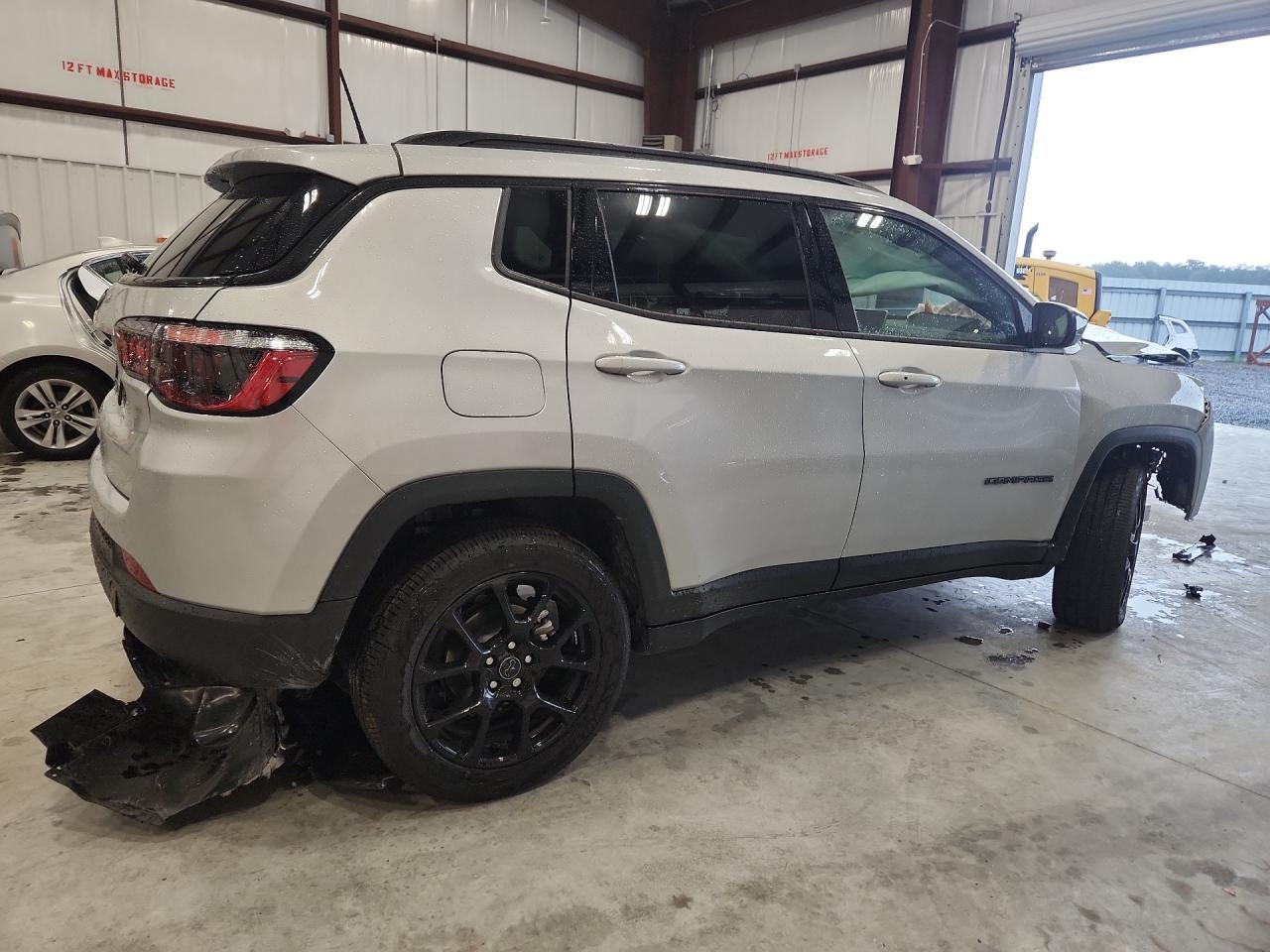 2026 JEEP COMPASS LATITUDE — снимка 3