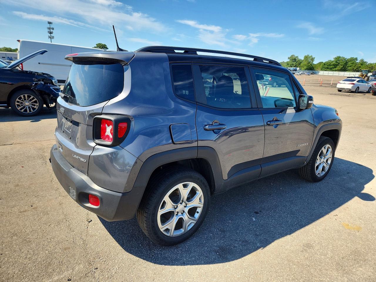 2023 JEEP RENEGADE LIMITED — снимка 3
