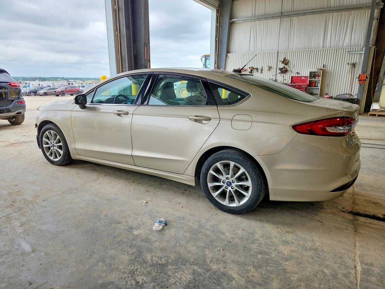 2017 FORD FUSION SE — снимка 2