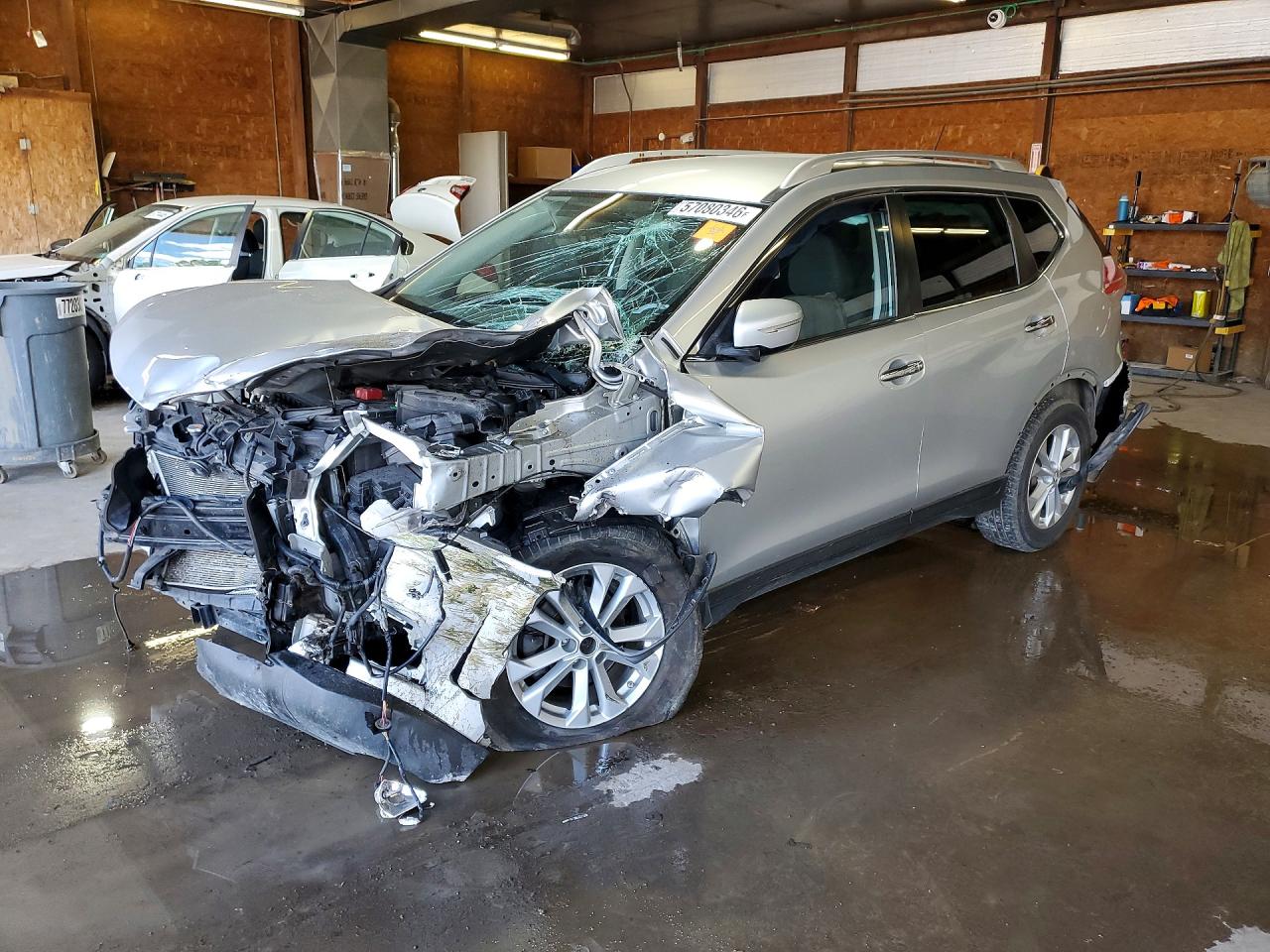 2015 NISSAN ROGUE SV