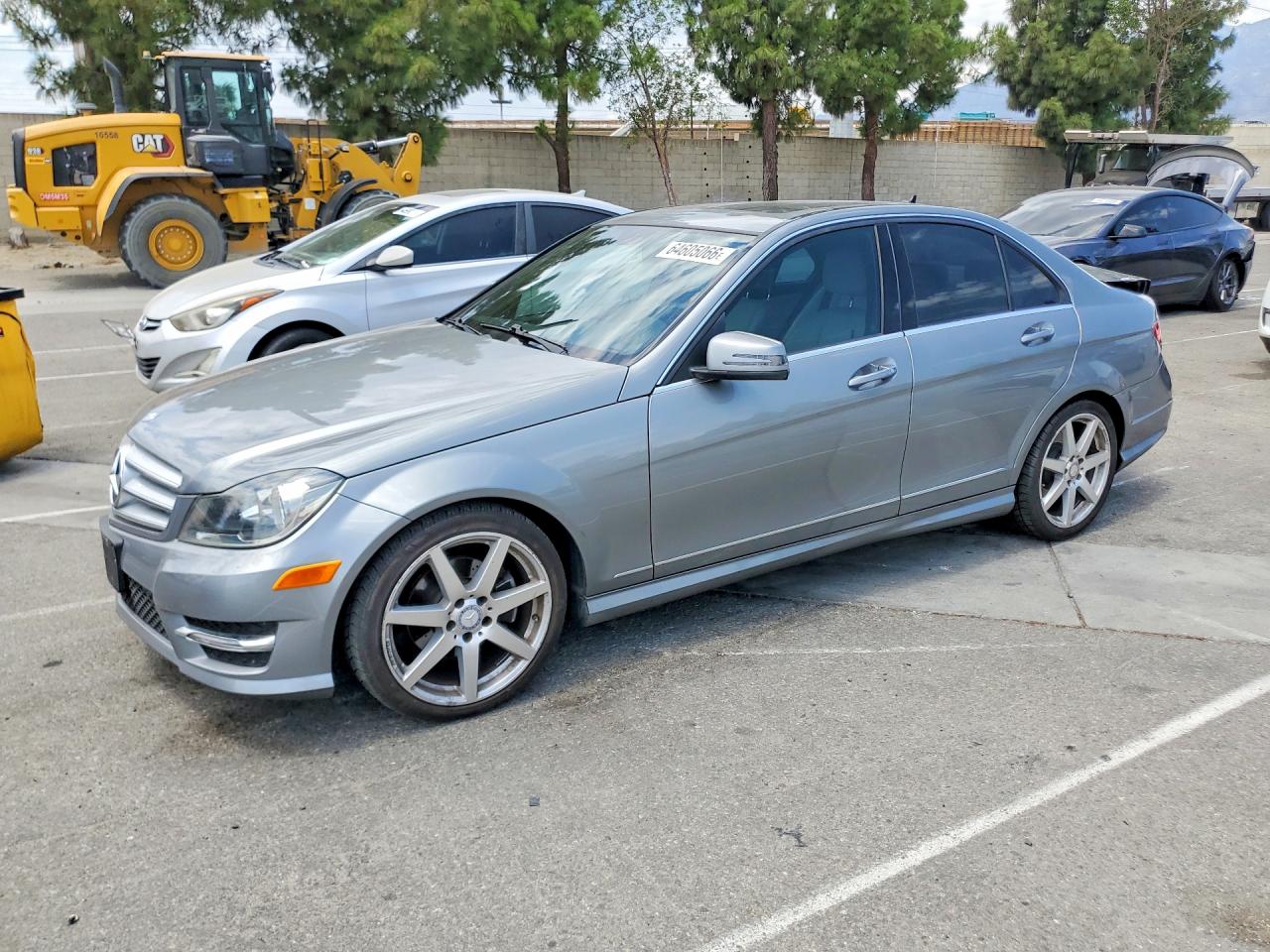 2013 MERCEDES-BENZ C 250