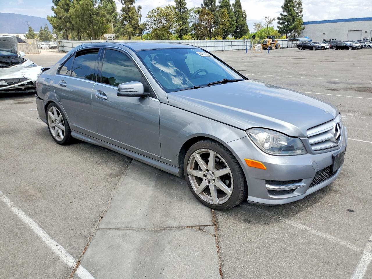 2013 MERCEDES-BENZ C 250 — снимка 4