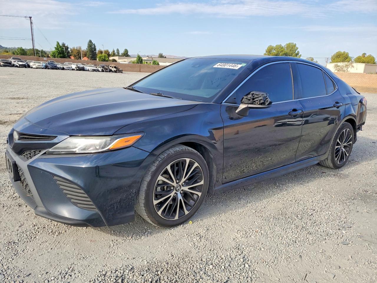 2019 TOYOTA CAMRY SE