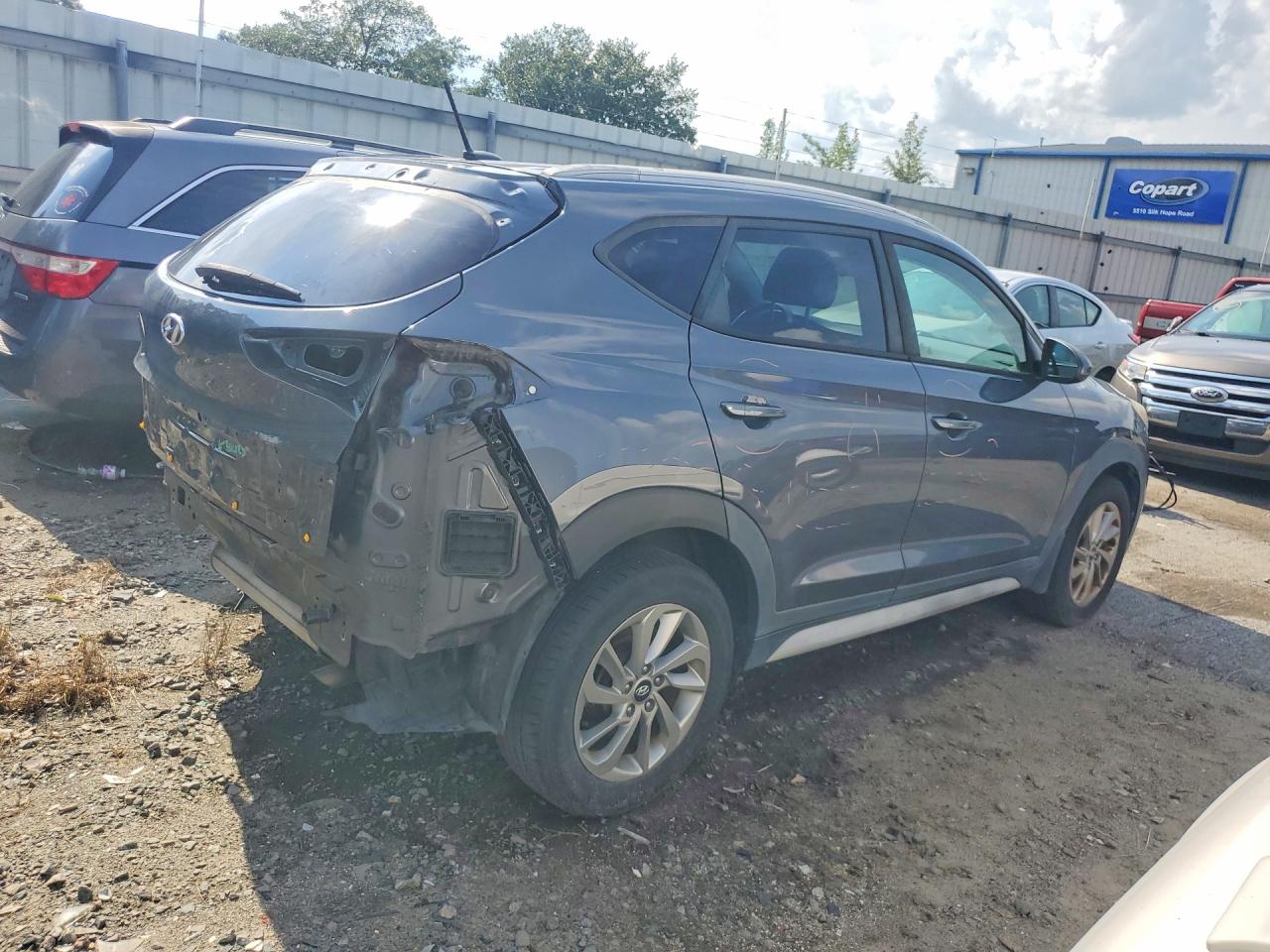 2017 HYUNDAI TUCSON SE — снимка 3