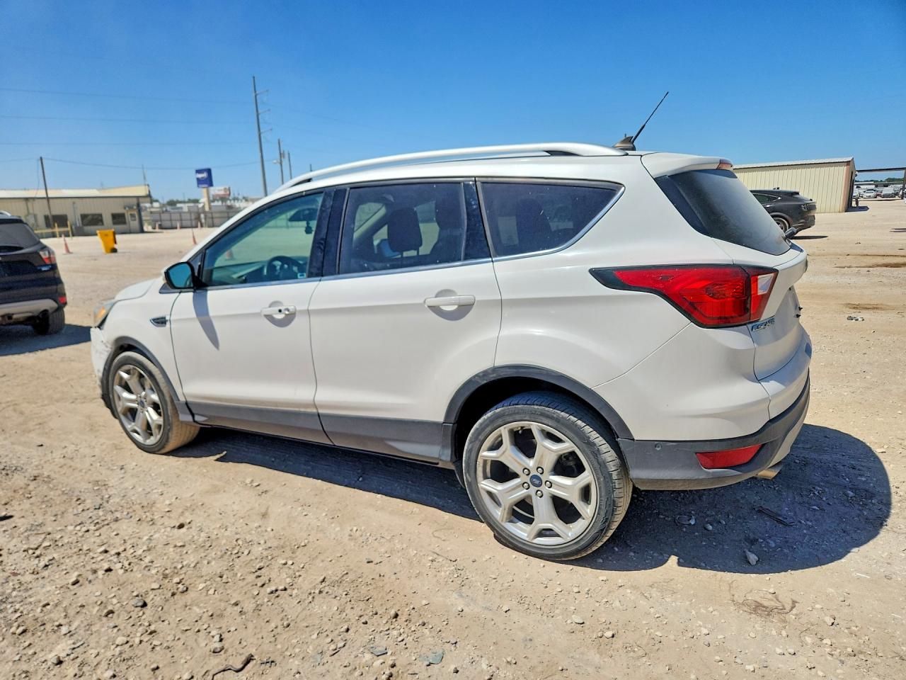 2019 FORD ESCAPE TITANIUM — снимка 2