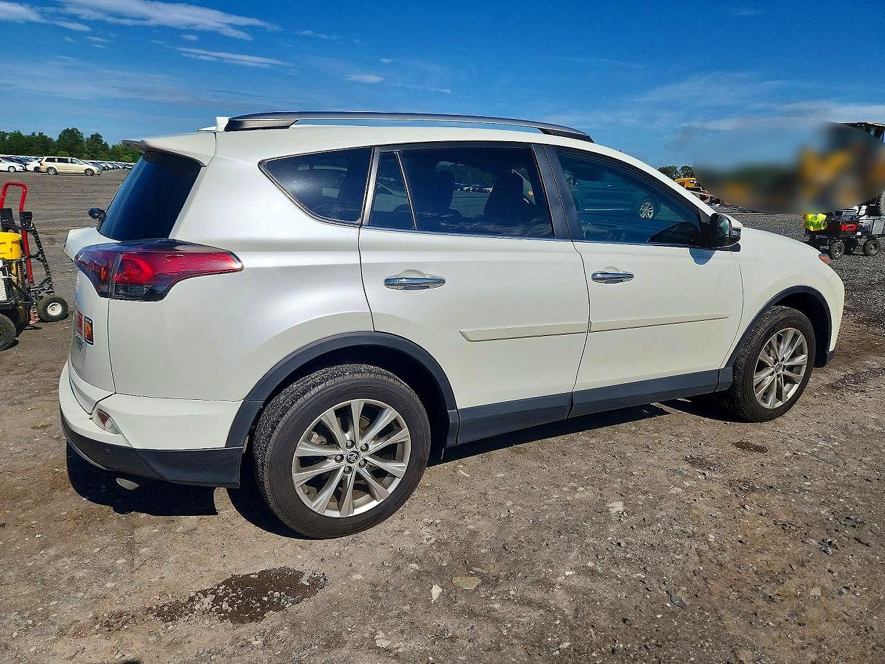 2018 TOYOTA RAV4 LIMITED — снимка 3