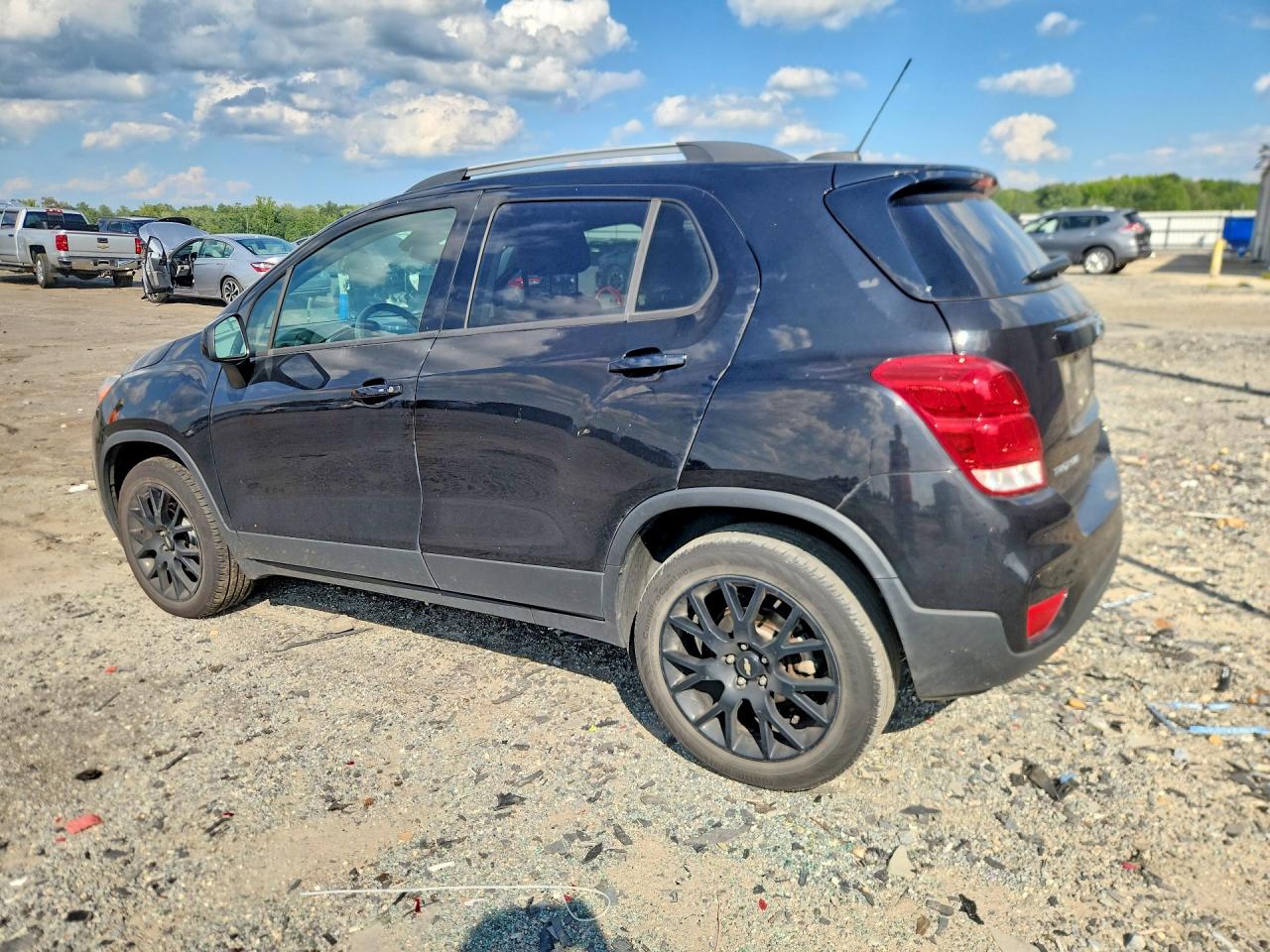 2022 CHEVROLET TRAX 1LT — снимка 2