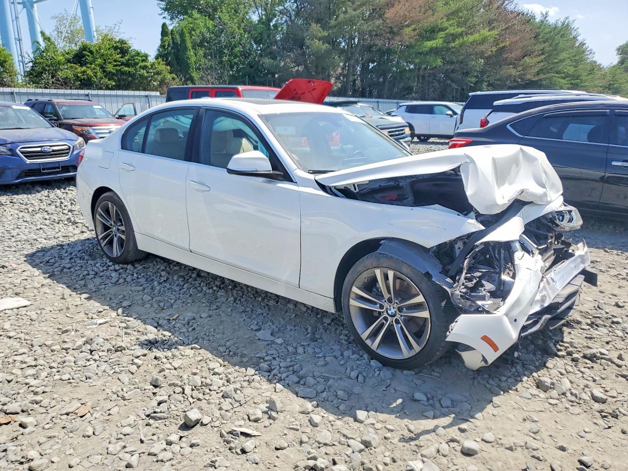 2018 BMW 330 — снимка 4