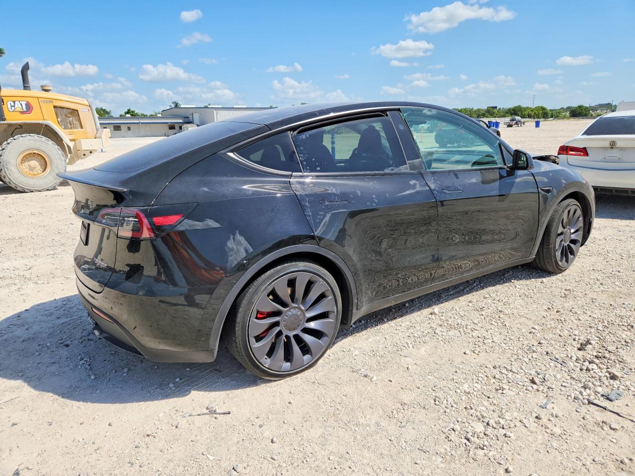 2025 TESLA MODEL Y — снимка 3