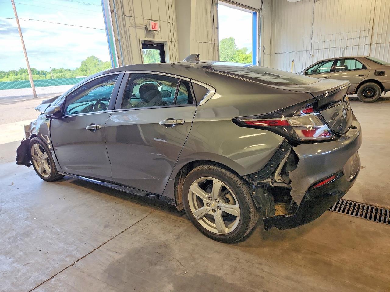 2017 CHEVROLET VOLT LT — снимка 2