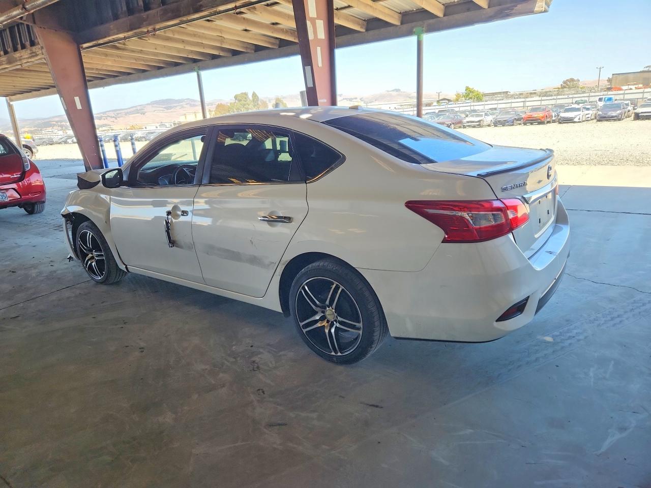 2017 NISSAN SENTRA SV — снимка 2