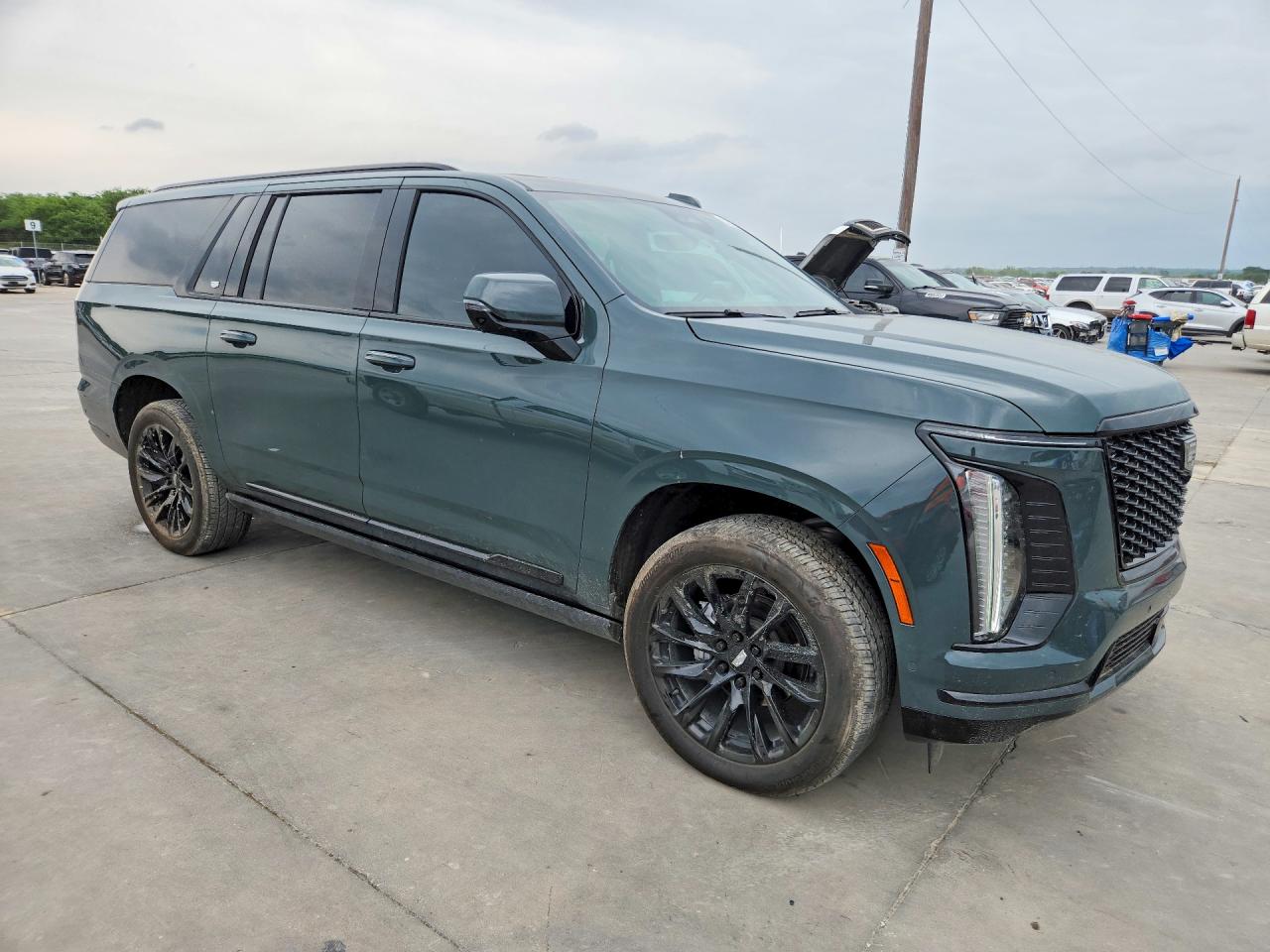 2025 CADILLAC ESCALADE ESV SPORT — снимка 4