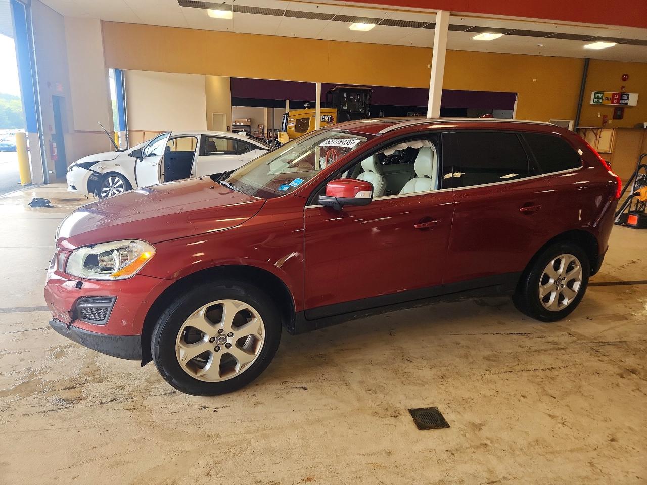 2013 VOLVO XC60 3.2