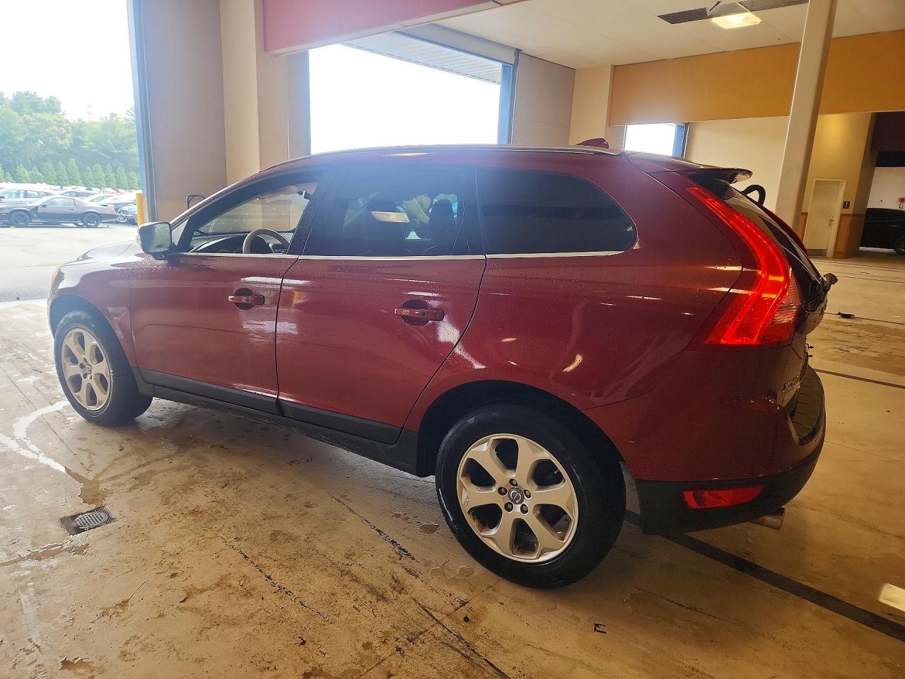 2013 VOLVO XC60 3.2 — снимка 2