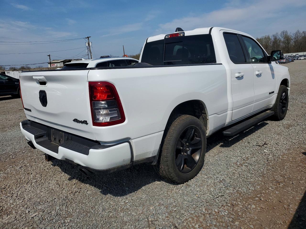 2021 RAM 1500 BIG HORN — снимка 3