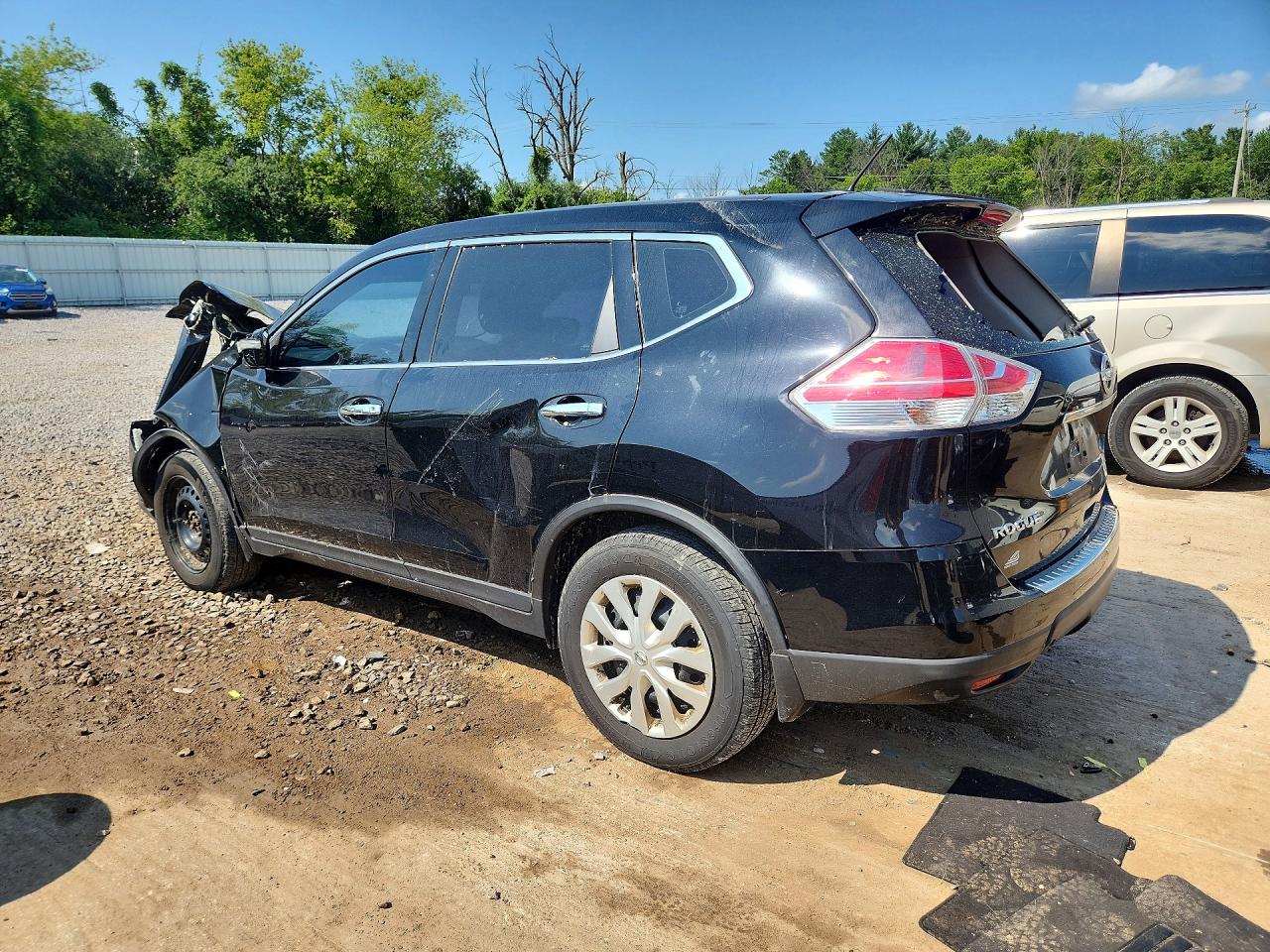 2015 NISSAN ROGUE S — снимка 2