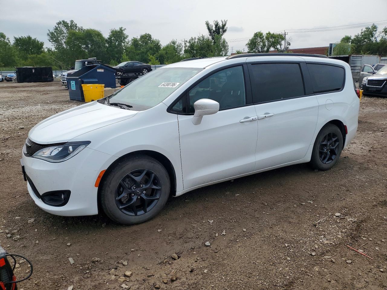 2019 CHRYSLER PACIFICA TOURING L