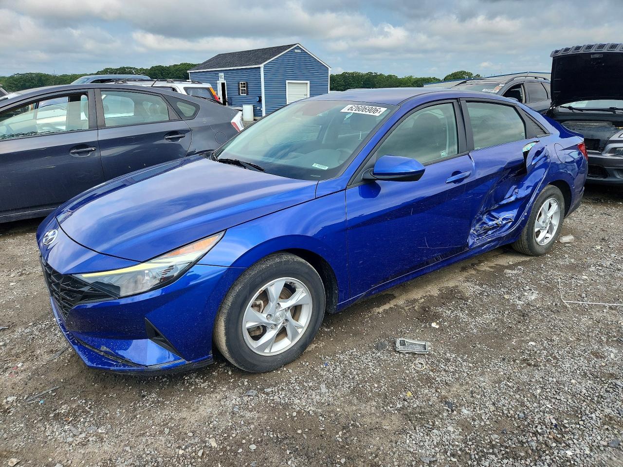 2021 HYUNDAI ELANTRA SE