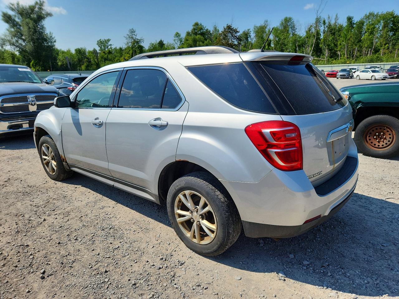 2017 CHEVROLET EQUINOX LT — снимка 2