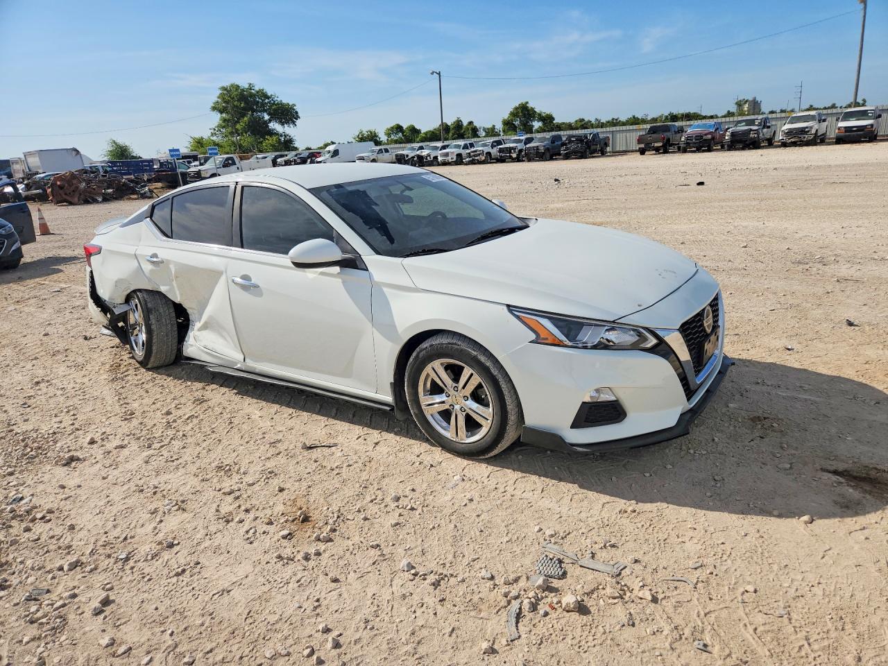 2020 NISSAN ALTIMA S — снимка 4