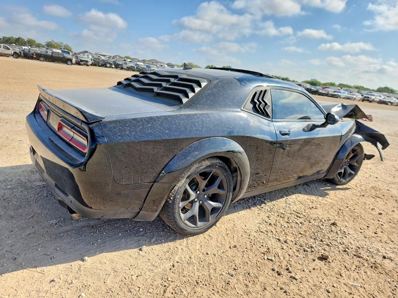 2015 DODGE CHALLENGER SXT PLUS — снимка 3