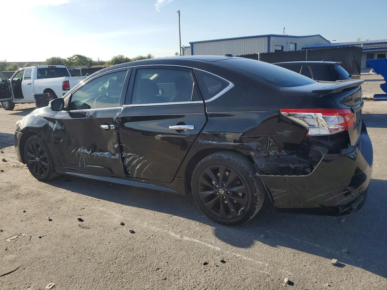 2018 NISSAN SENTRA SR — снимка 2