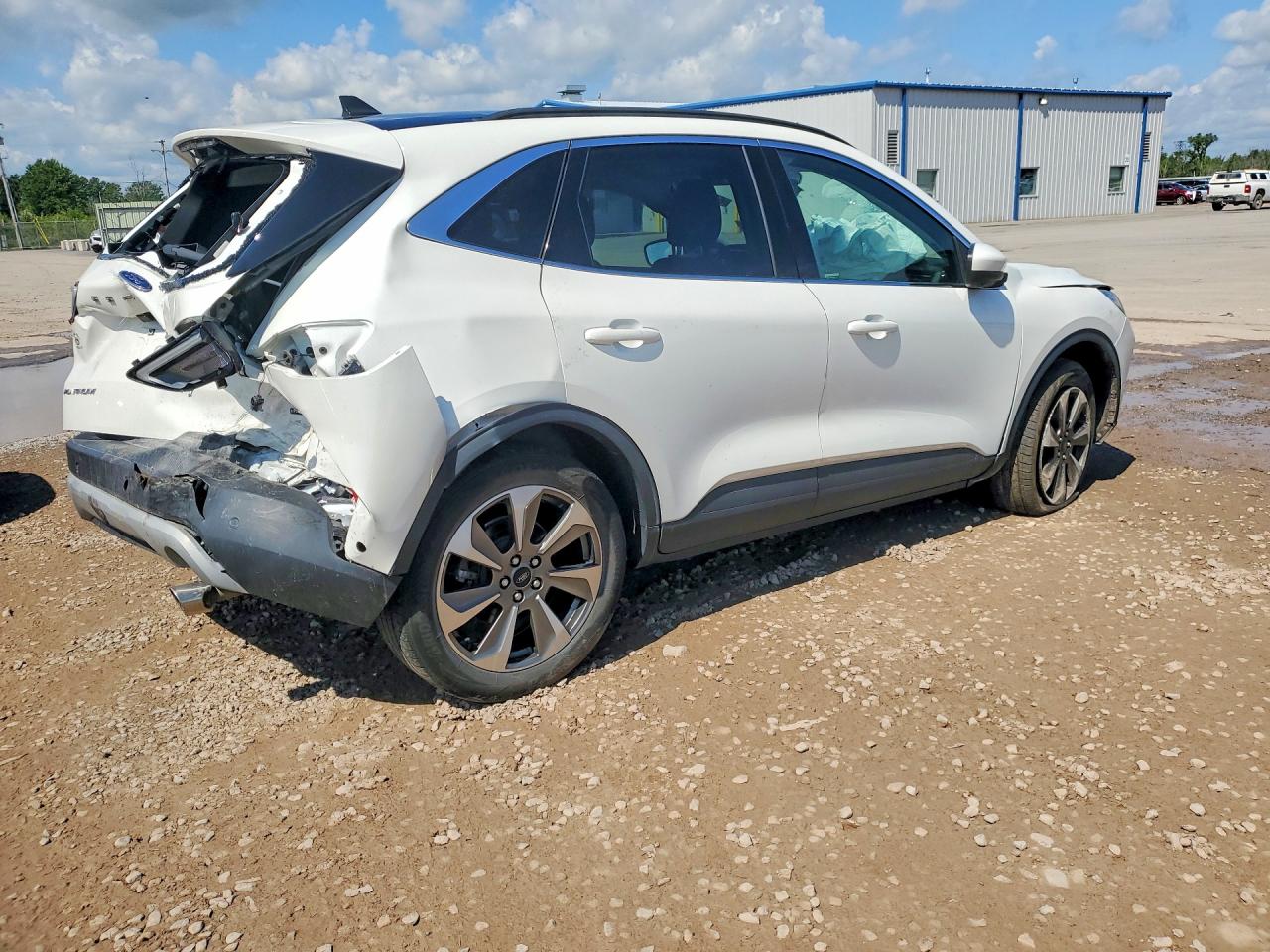 2023 FORD ESCAPE PLATINUM — снимка 3