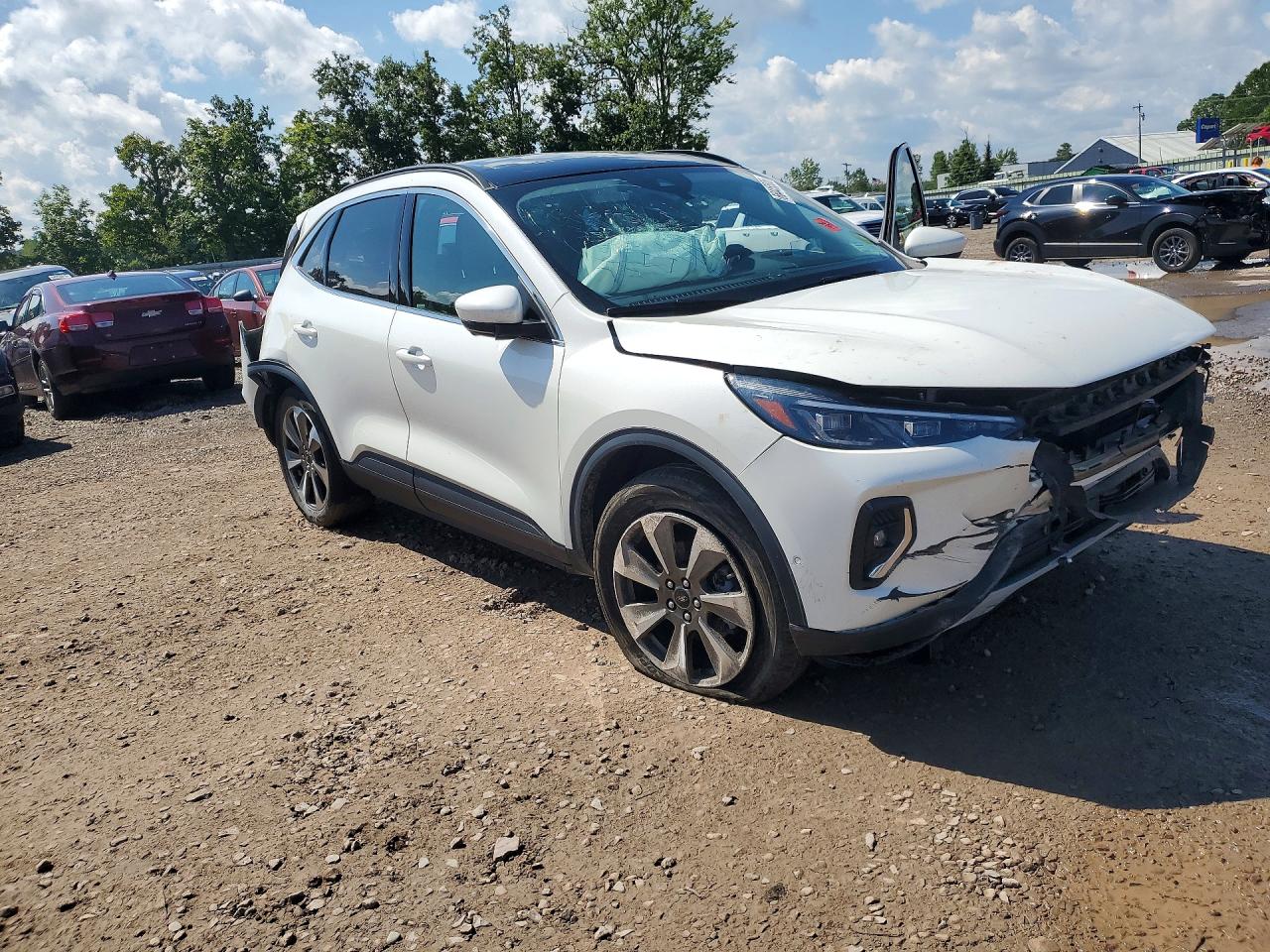 2023 FORD ESCAPE PLATINUM — снимка 4