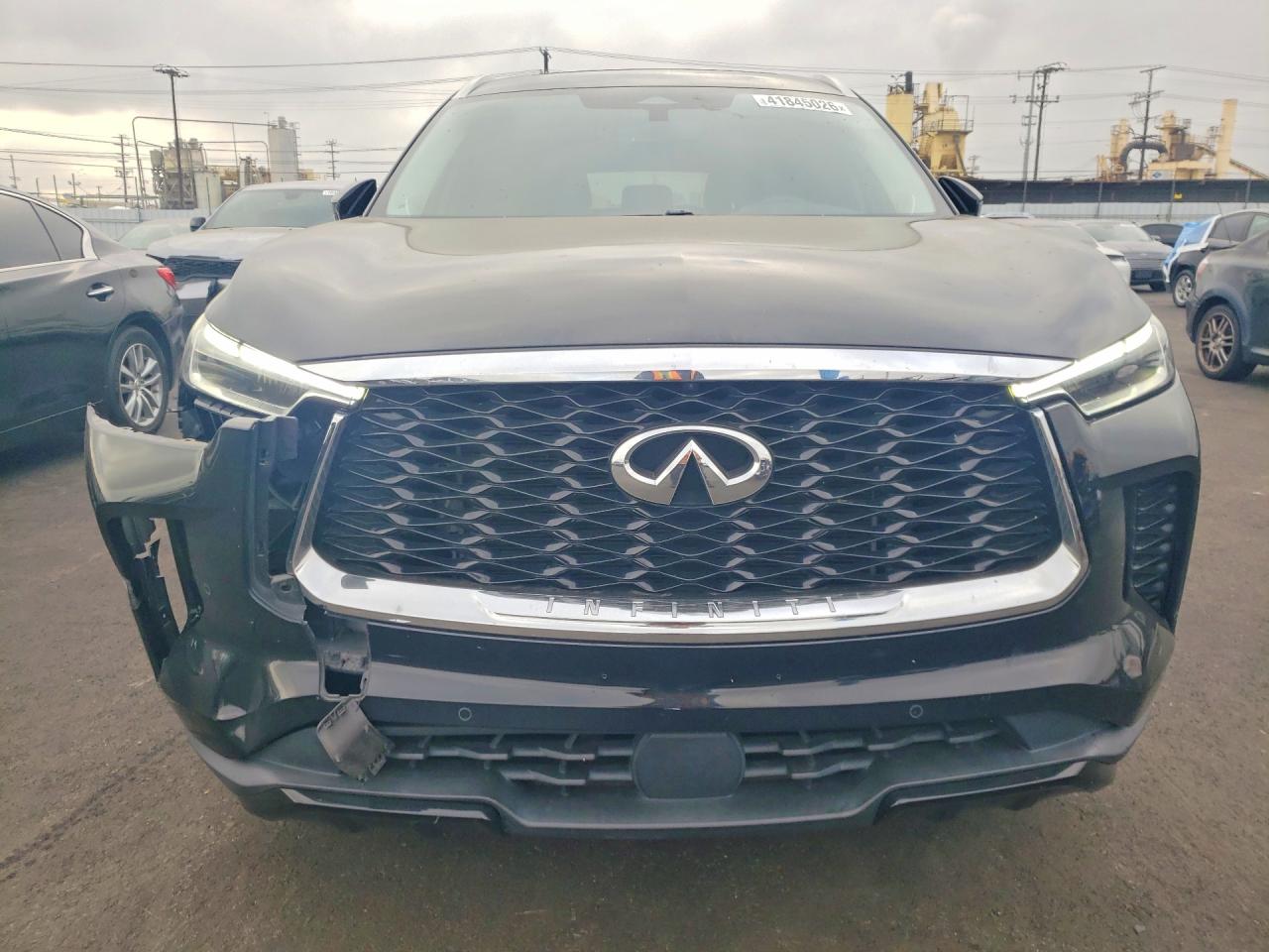 2023 INFINITI QX60 LUXE — снимка 5