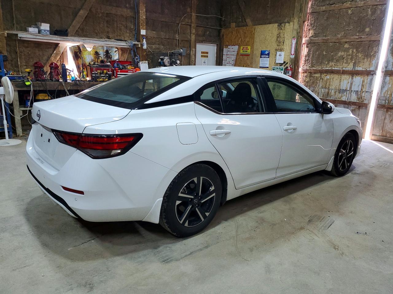 2025 NISSAN SENTRA SV — снимка 3