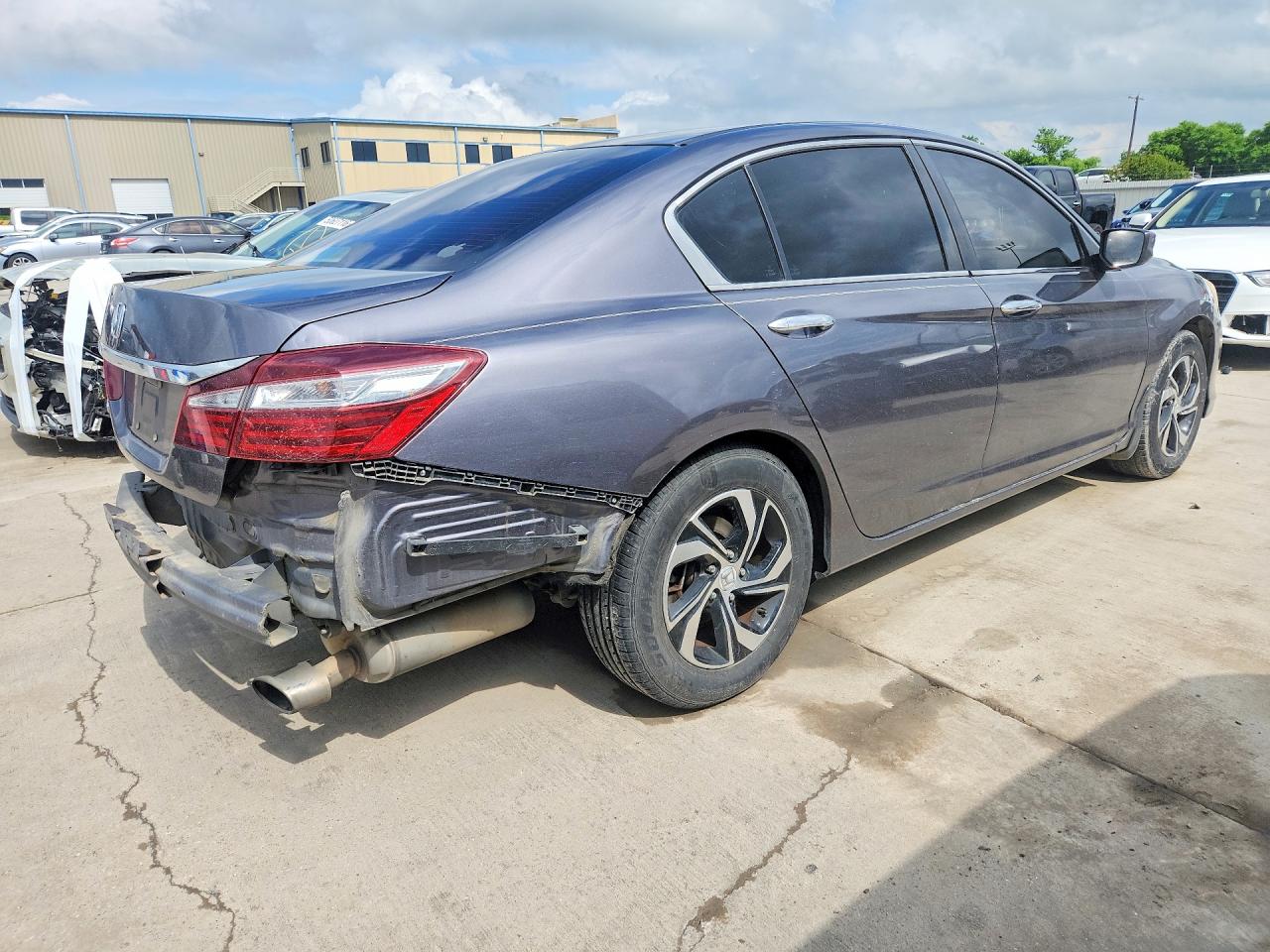 2017 HONDA ACCORD LX — снимка 3
