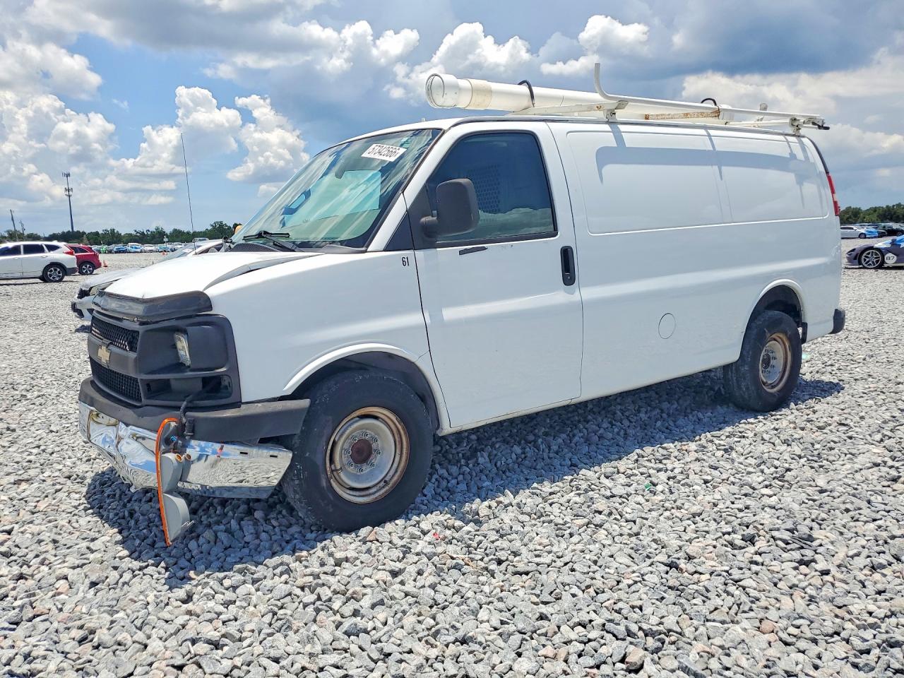 2017 CHEVROLET EXPRESS G2500