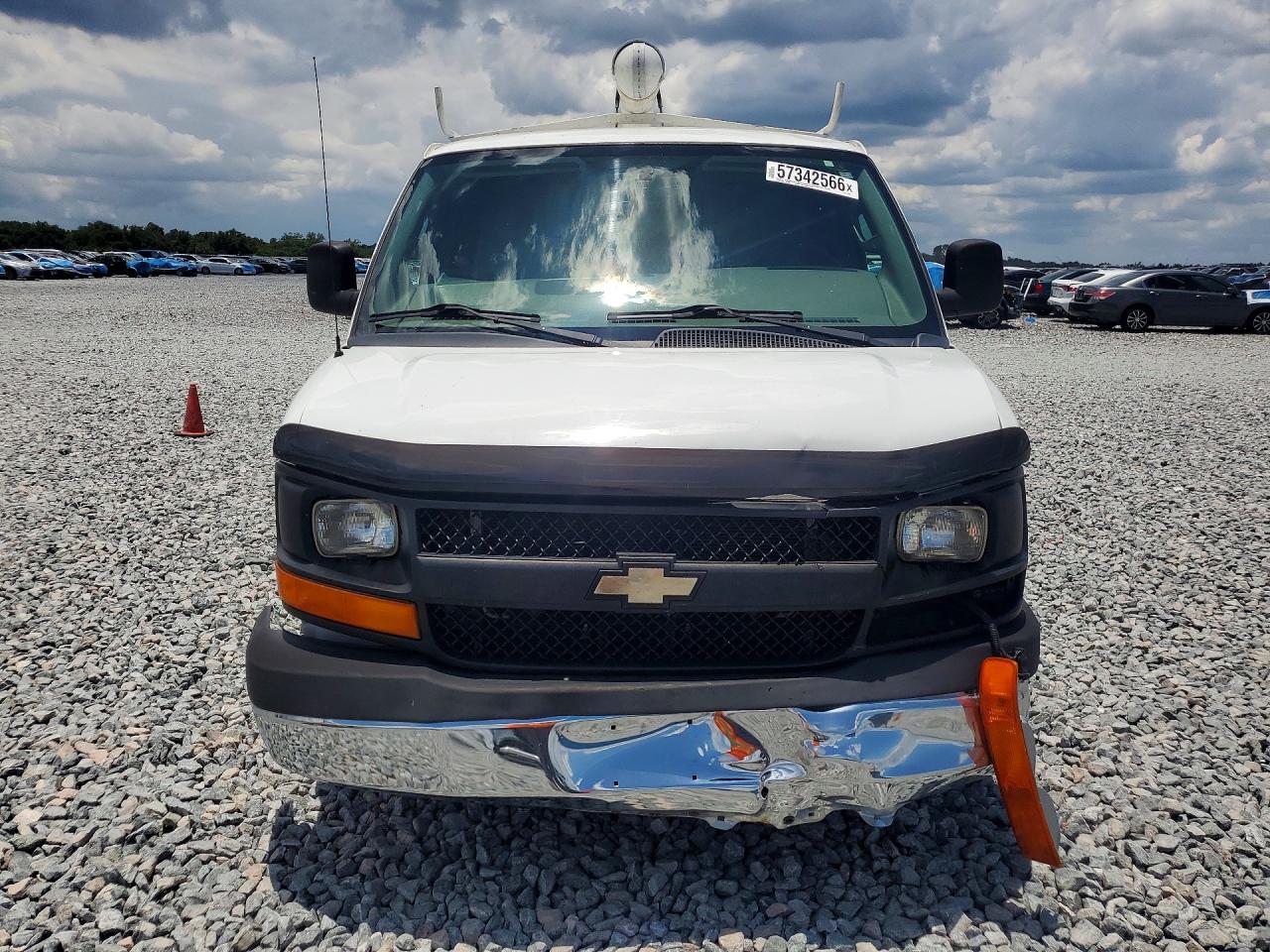 2017 CHEVROLET EXPRESS G2500 — снимка 5