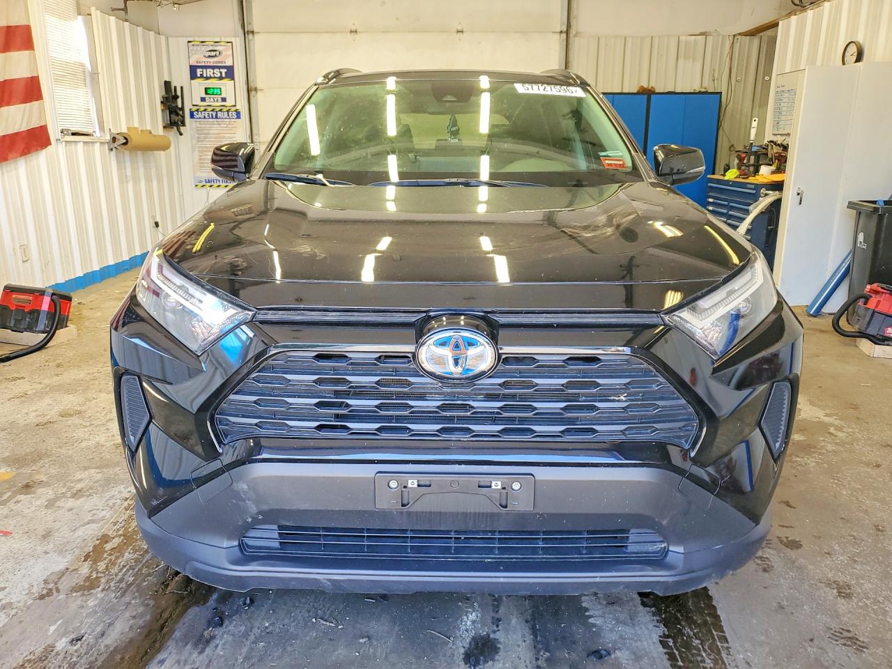 2023 TOYOTA RAV4 HYBRID XLE — снимка 5