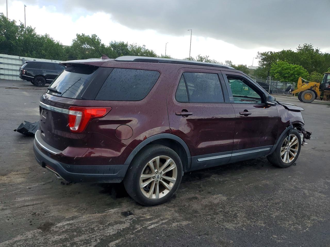2018 FORD EXPLORER XLT — снимка 3