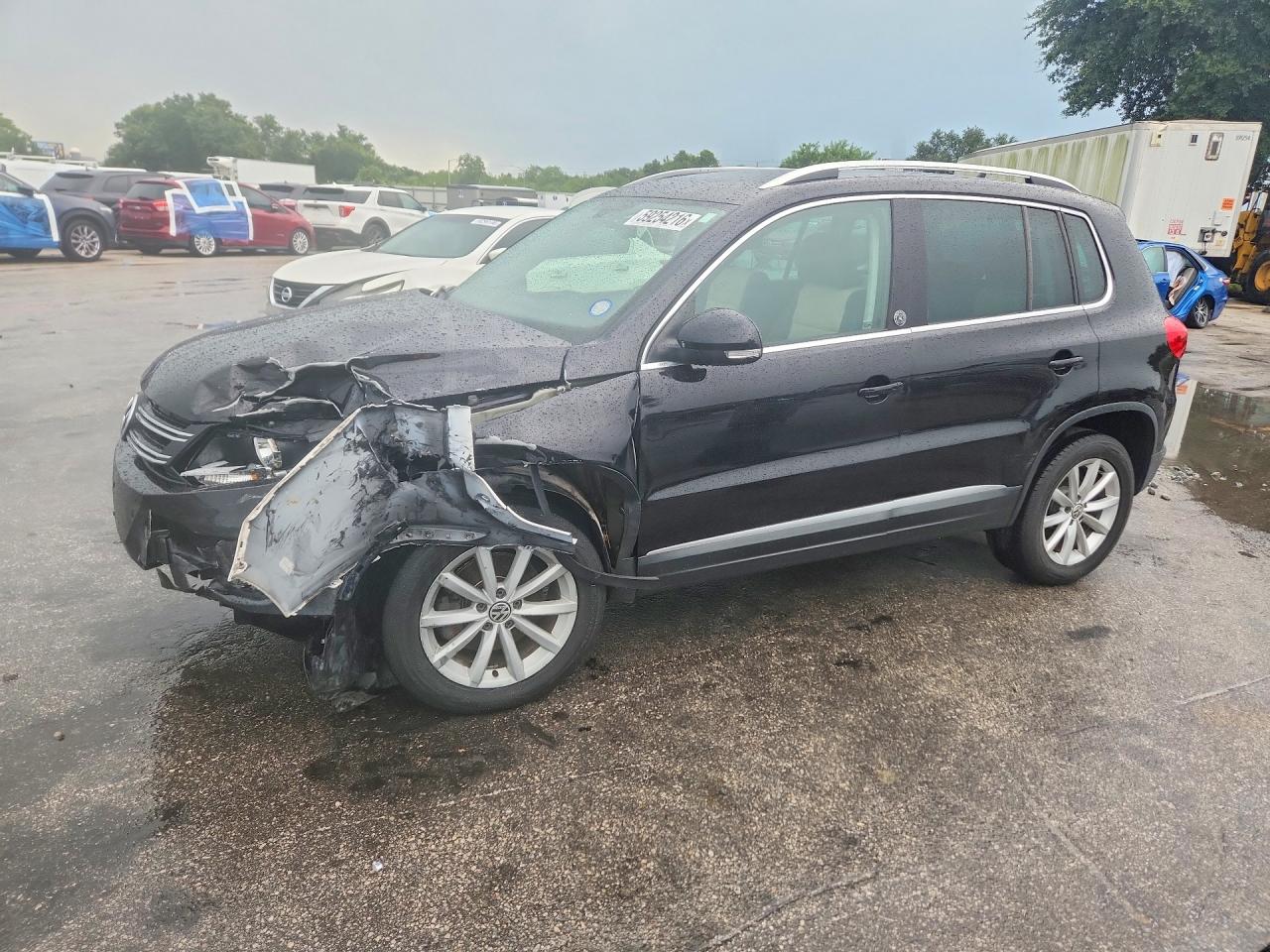 2017 VOLKSWAGEN TIGUAN WOLFSBURG