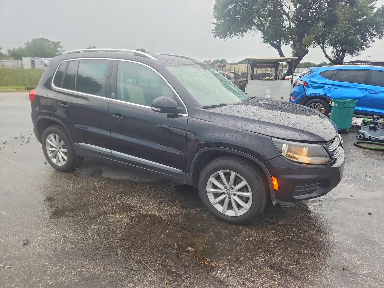 2017 VOLKSWAGEN TIGUAN WOLFSBURG — снимка 4