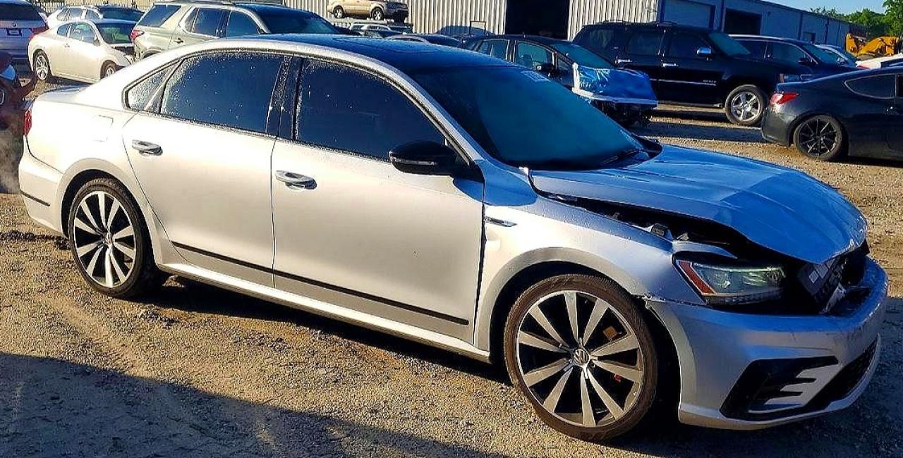 2018 VOLKSWAGEN PASSAT GT — снимка 4