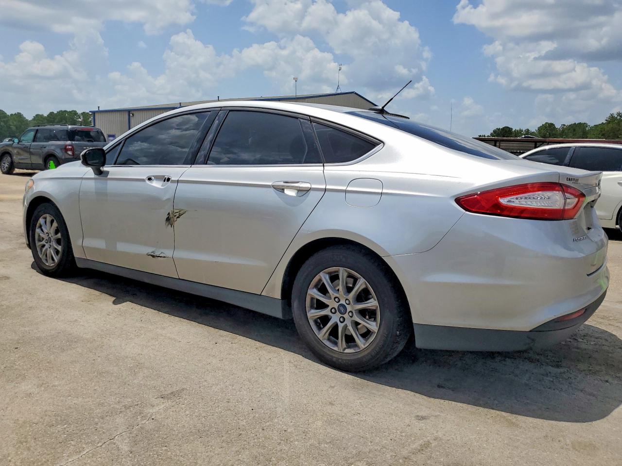 2015 FORD FUSION S — снимка 2