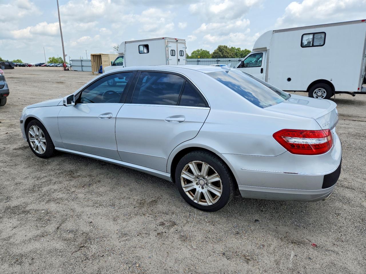 2013 MERCEDES-BENZ E 350 4MATIC — снимка 2