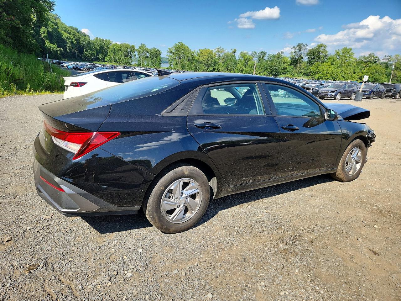 2025 HYUNDAI ELANTRA SE — снимка 3