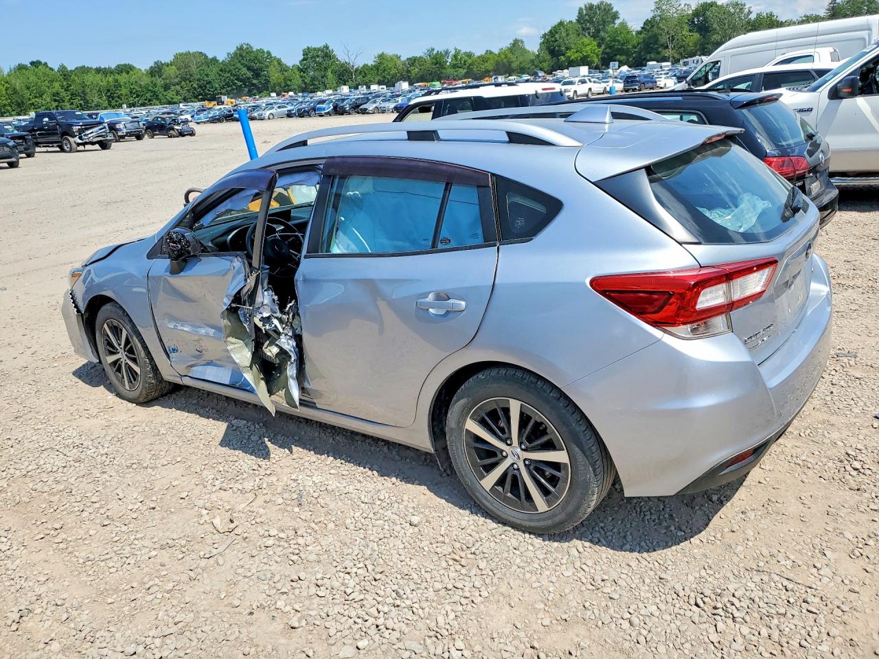 2019 SUBARU IMPREZA PREMIUM — снимка 2