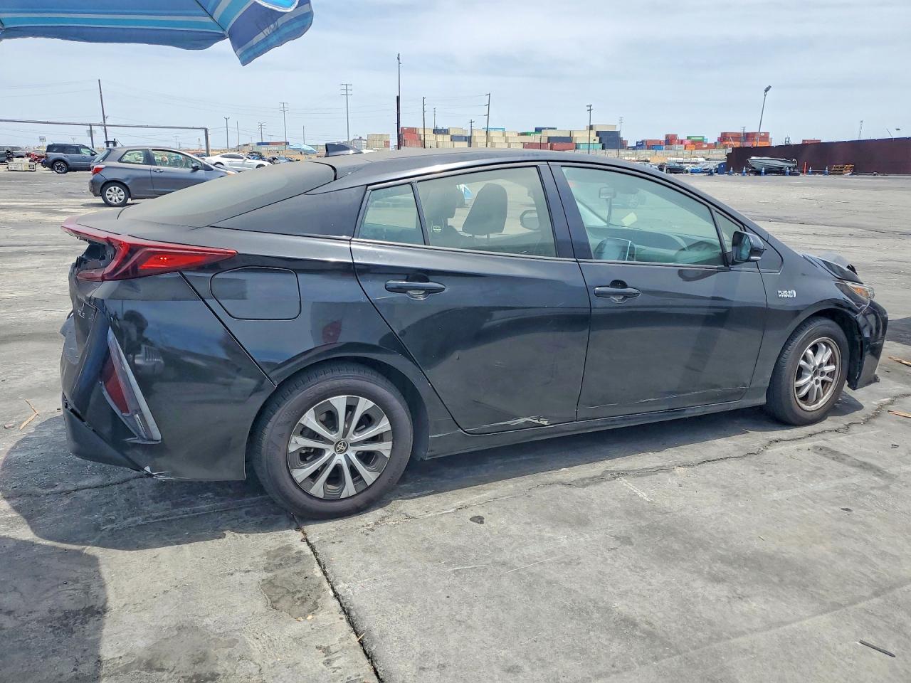 2020 TOYOTA PRIUS PRIME XLE — снимка 3