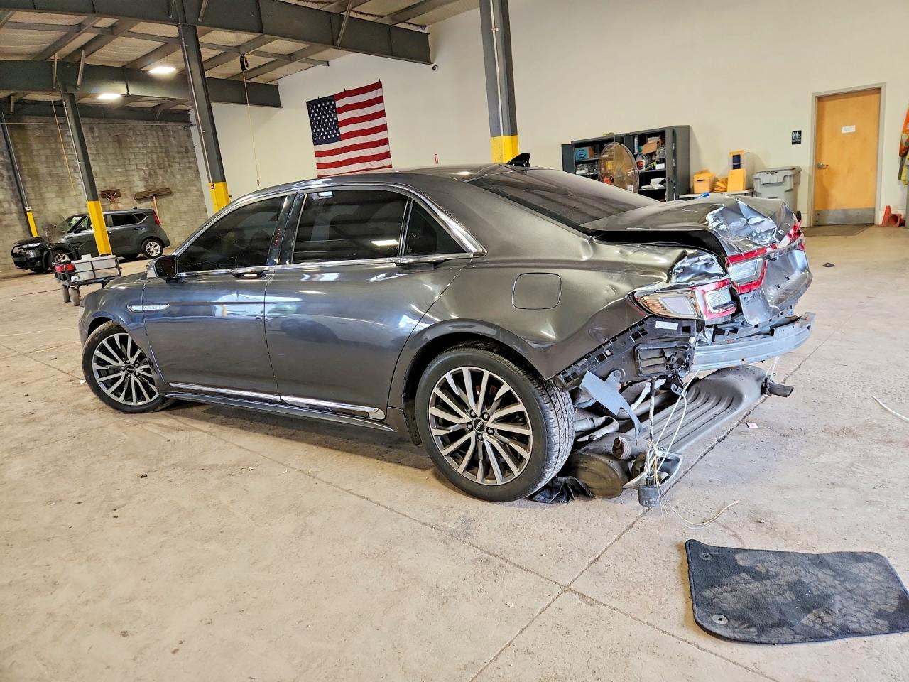 2019 LINCOLN CONTINENTAL SELECT — снимка 2