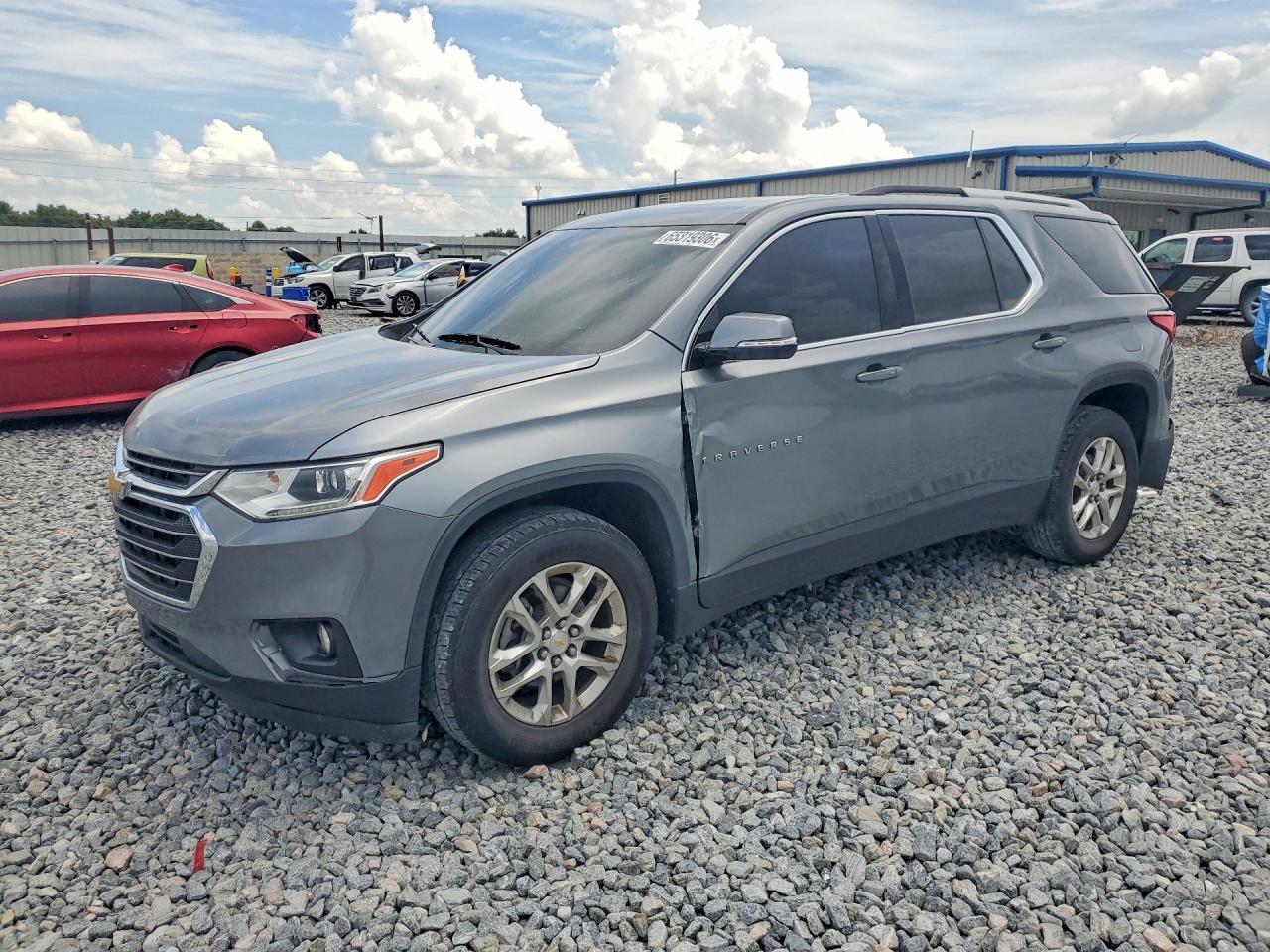 2018 CHEVROLET TRAVERSE LT