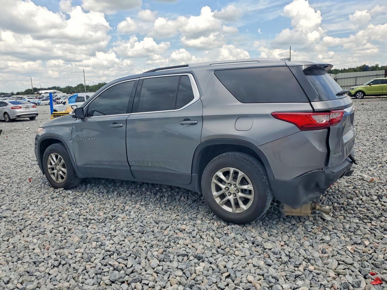 2018 CHEVROLET TRAVERSE LT — снимка 2