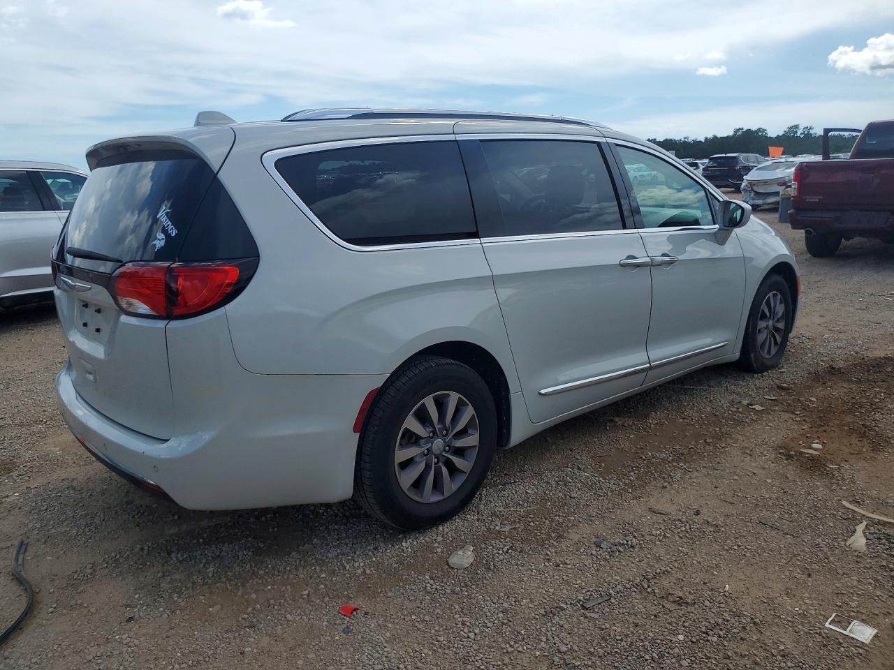 2020 CHRYSLER PACIFICA TOURING L PLUS — снимка 3