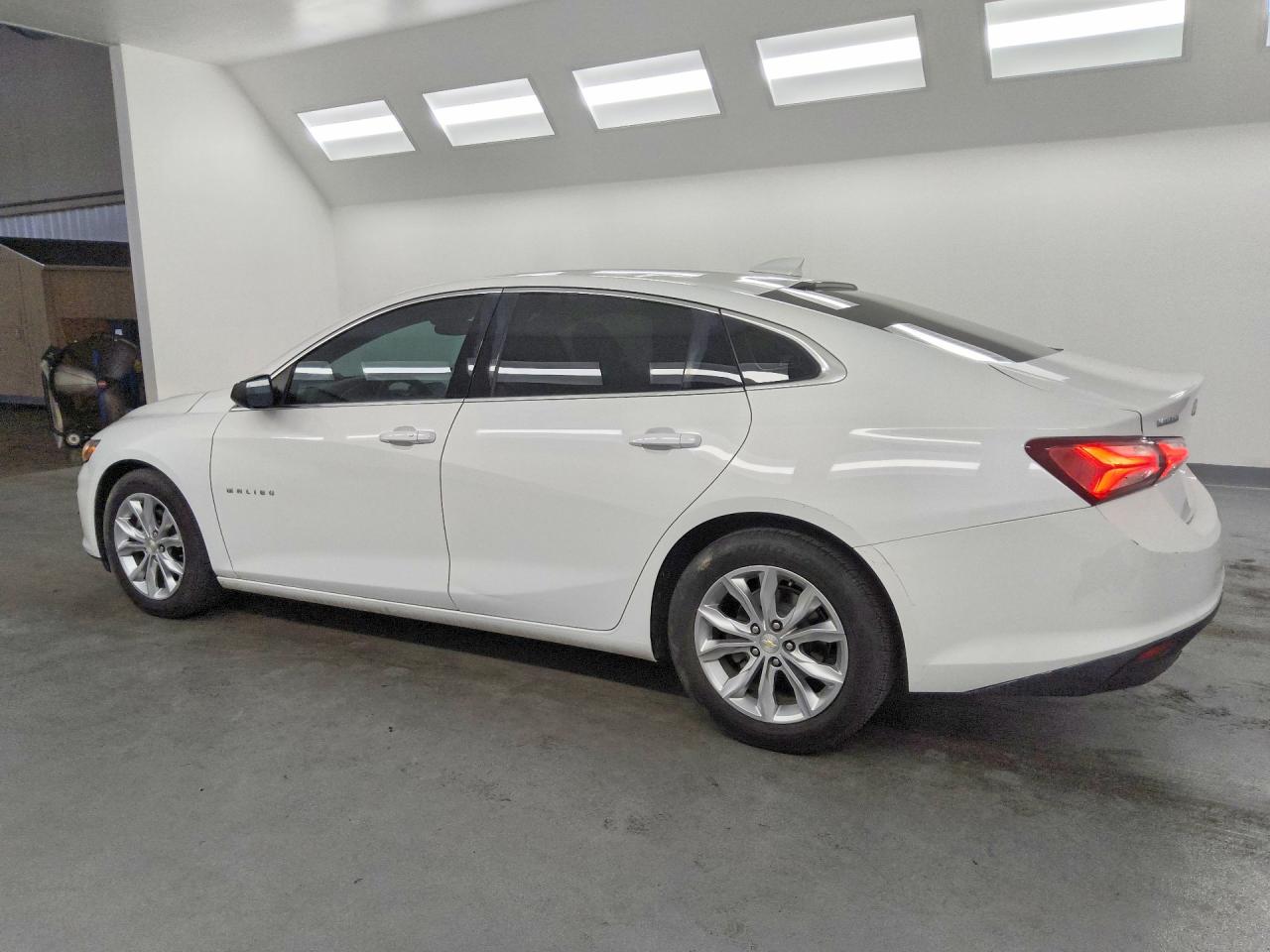 2021 CHEVROLET MALIBU LT — снимка 2